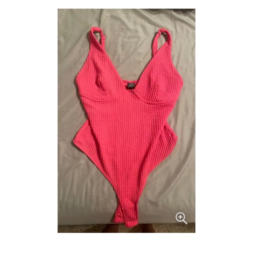 Wild fable pink textured bodysuit